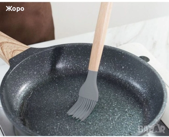 Комплект 12 прибора от силикон с дървена дръжка с поставка , снимка 5 - Прибори за хранене, готвене и сервиране - 52480694