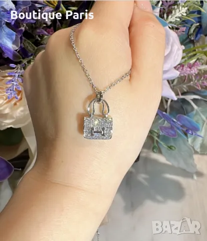 Hermes колие с мойсанити