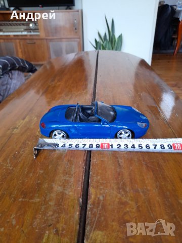 Количка Maisto, снимка 3 - Колекции - 38640044