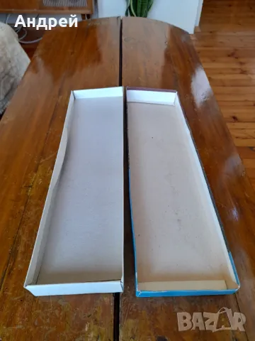 Стара кутия от шоколадови бонбони Витоша, снимка 4 - Други ценни предмети - 47333933