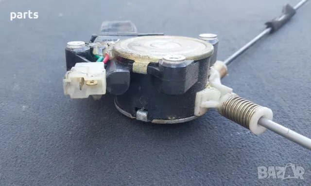 Преден Десен Стъклоповдигач и Моторче Ел. Стъкло Мицубиши Паджеро , снимка 4 - Части - 50051205