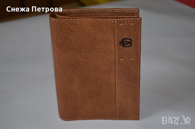 Piquadro Pulse Plus луксозен вертикален портфейл, снимка 2 - Портфейли, портмонета - 26256267