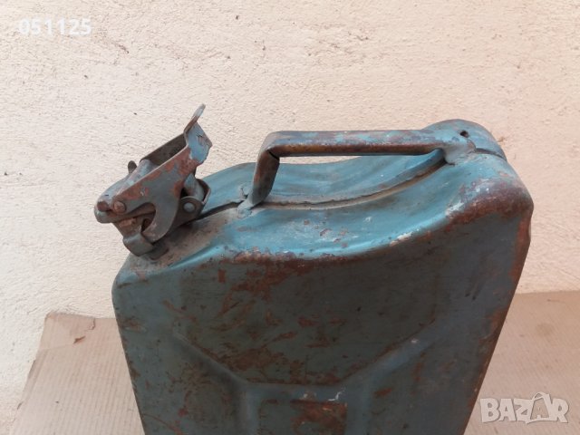 метална туба за гориво - 10 литра с маркировка, снимка 4 - Антикварни и старинни предмети - 37348808