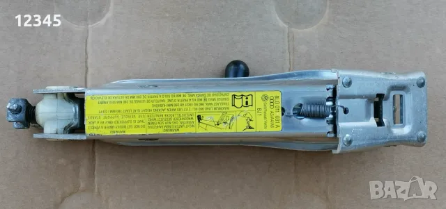 нов оригинален крик за audi A3/A4/A6-vw golf/passat/vento-№08, снимка 1
