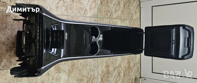 Тесла 3 Централна конзола, снимка 2 - Части - 50837315