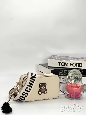 Love Moschino дамски чанти Различни цветове , снимка 7 - Чанти - 49123604