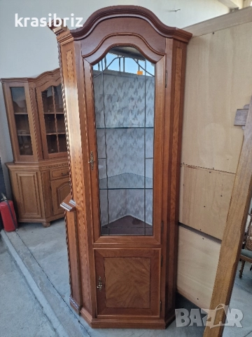 Масивна Ъглова Витрина с Осветление -внос от Германия! , снимка 2 - Секции и витрини - 51766357