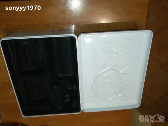 JIM BEAM-МЕТАЛНА КУТИЯ 3011210856, снимка 4 - Колекции - 34973564