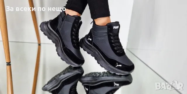 Дамски черни маратонки Puma