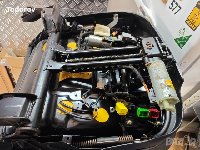 Седалки за Passat B5, снимка 8 - Части - 53496750