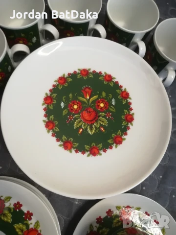 Сервиз за кафе комплект , снимка 4 - Сервизи - 51285999