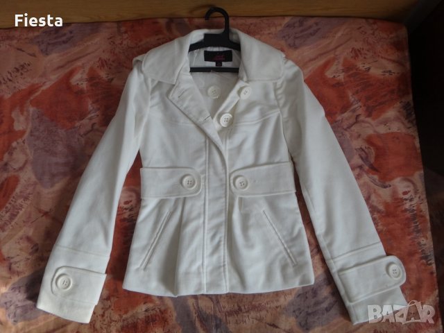 Чисто ново бяло палто, снимка 2 - Палта, манта - 27446133