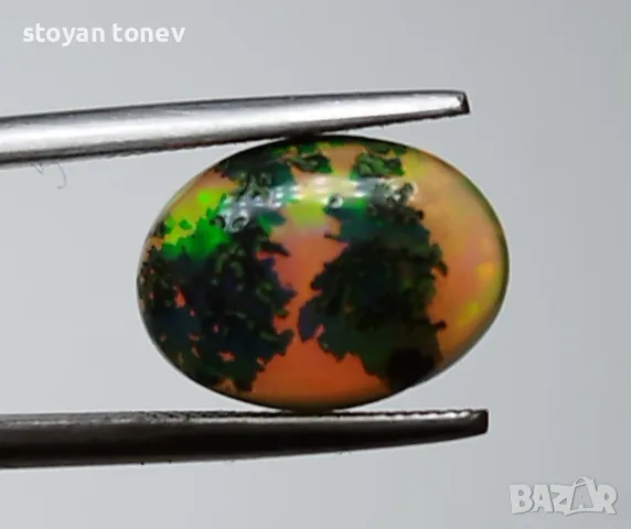 Опал с ярки неонови цветове - 1.68кт.! Нетретиран! Сертификат!, снимка 5 - Други - 49734535