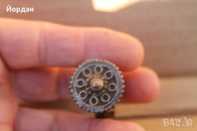 Възрожденски пръстен сачан, снимка 3 - Антикварни и старинни предмети - 53596757