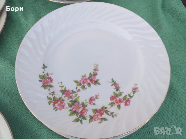 Български порцелан, снимка 11 - Чинии - 32391355