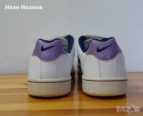 Оригинални маратонки Nike, снимка 2 - Маратонки - 49356097