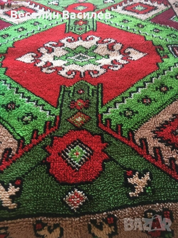 Продавам домашен нов китеник за спалня!