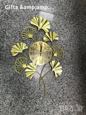 Стенен метален часовник в златен цвят, снимка 2 - Стенни часовници - 42944501