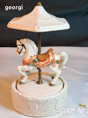 японска порцеланова музикална въртележка 