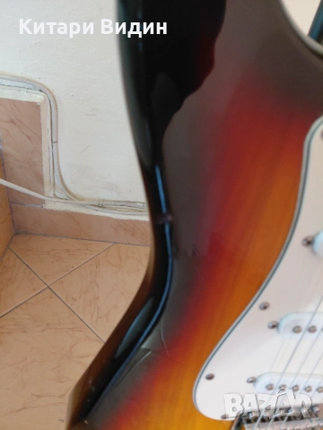 Продавам електрическа китара Fire Legend Cornel, снимка 3 - Китари - 52813546