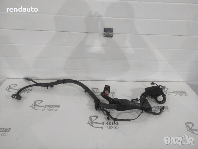 Инсталация с клеми за акумулатор Toyota Avensis 2015-2018 N47 82817-0F150, снимка 1 - Части - 44935420