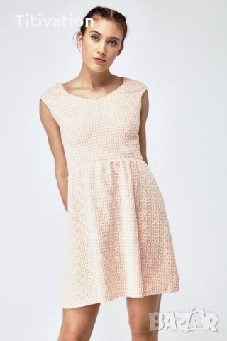 Рокля на квадрати