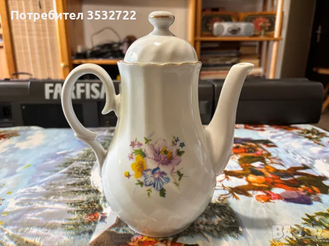 Български порцеланов чайник, снимка 4 - Сервизи - 49786251