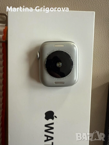 Apple Watch SE2 , 40 mm Смарт часовник, снимка 3 - Друга електроника - 52512232