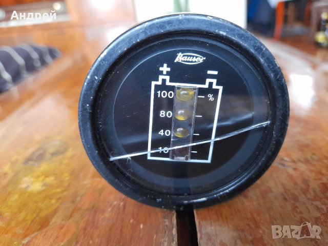 Стар автомобилен индикатор,уред за зареждане #2, снимка 2 - Колекции - 43049187