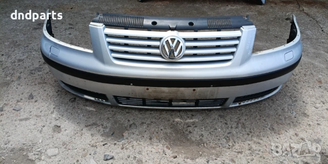 Предна броня VW Sharan 2002г.(парктроник+пръскалки фарове)	