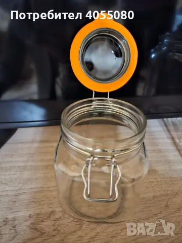 Буркан с херметическа капачка