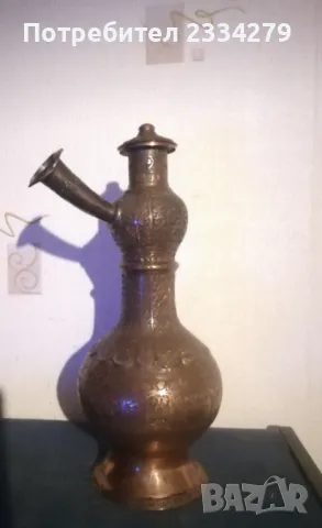 Стари  медни съдове: ,,КЕНДИ" от Югоизточна Азия и стари медни джазвета, ръчно изковани. 