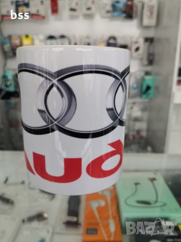 Бяла порцеланова чаша с логото на АУДИ / AUDI, снимка 2 - Чаши - 28522371