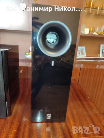 Тонколони Yamaha NX-E800+субуфер Yamaha NS-SW210+стойки за стена Vogels.