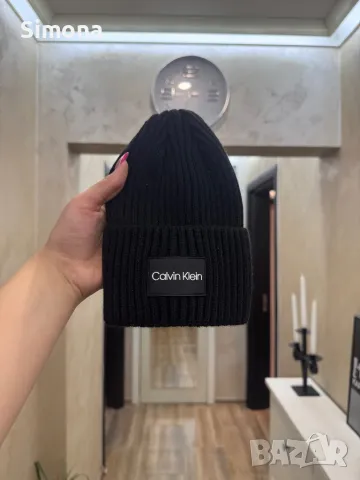 Шапка на Calvin Klein, снимка 1
