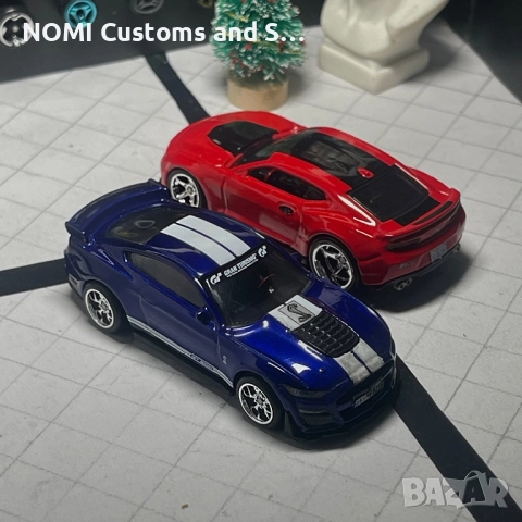 Hot Wheels Ford Mustang Shelby GT500&Camaro Zl1, снимка 6 - Коли, камиони, мотори, писти - 52830225