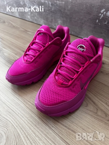 Оригинални маратонки Nike циклама, снимка 7 - Маратонки - 51916552