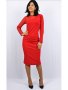 Червена рокля с дълги прозрачни ръкави и вталена форма.
