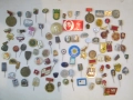 100 броя български значки, снимка 1