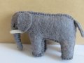  Слон -екологично чиста играчка от филц, ръчна изработка