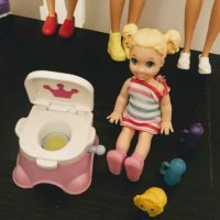 Барби Скипър кукли детегледачка комплект за баня и тоалетна кукла Barbie Skipper, снимка 9 - Кукли - 29068696