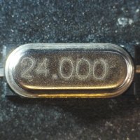 crystal oscillator 24000, снимка 1 - Друга електроника - 39198944