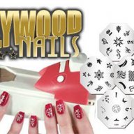 Комплект за маникюр декорация Hollywood Nails, снимка 1 - Други - 26788203