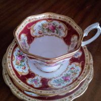 Royal Albert Lady Hamilton, колекционерска чаша от фин, костен порцелан, снимка 3 - Други ценни предмети - 43115783