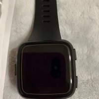 Смарт часовник Fitbit Versa Black, снимка 1 - Смарт гривни - 28810811