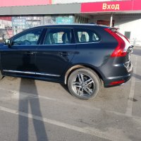 Volvo XC60 2,4 D5 AWD, снимка 3 - Автомобили и джипове - 39977671