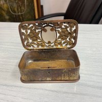 Стара бронзова кутия за бижута с порцеланова плочка Fragonard. №3829, снимка 3 - Колекции - 40465622