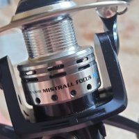 Чисто нова макара Mistrall Focus FD 30, снимка 9 - Макари - 32459413