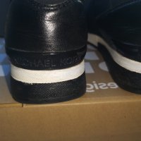 Дамски спортни обувки Michael Kors 39, снимка 2 - Дамски ежедневни обувки - 36752354