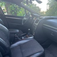 Peugeot 407 SW 2.2 hdi, 170 к.с., 2007 година, снимка 14 - Автомобили и джипове - 37593173